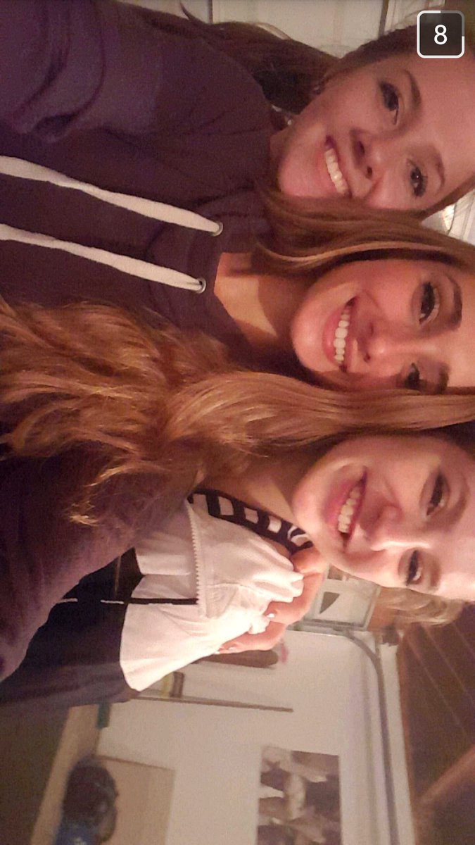 opalizay17's tweet photo. Happy Birthday beautiful! Hope it's an amazing day!💕 @sara_augustine https://t.co/pThMm3B3iU