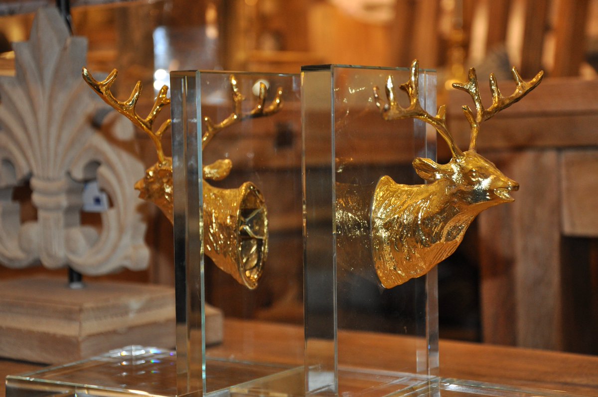 Good afternoon #NEFollowers, we hope you're having a great week!

Have you visited <a href="/MilkhopeNE/">Milkhope</a> recently and explored all that we and our wonderful neighbours have to offer?

At #Home Living from Cane &amp; Pine we love to see faces, new &amp; old. Pop in! #furniture #gifts