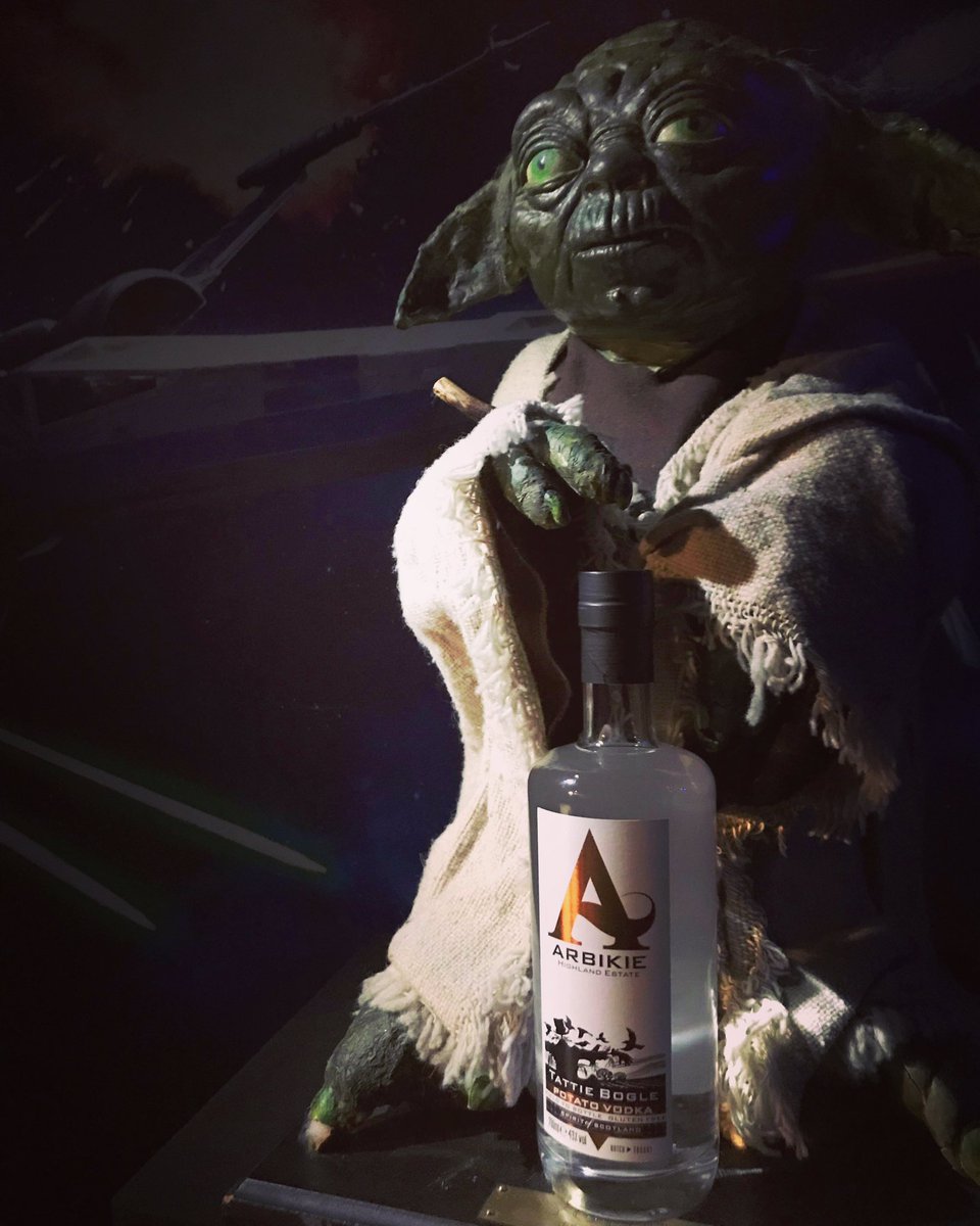 „Yes, an Arbikie strength flows from the Field.
Decide you must, how to serve it best!”

#martini #vodka #gin #highlandrye #fieldtobottle #jedi #theFieldisstrongwiththisone #yoda #StarWars