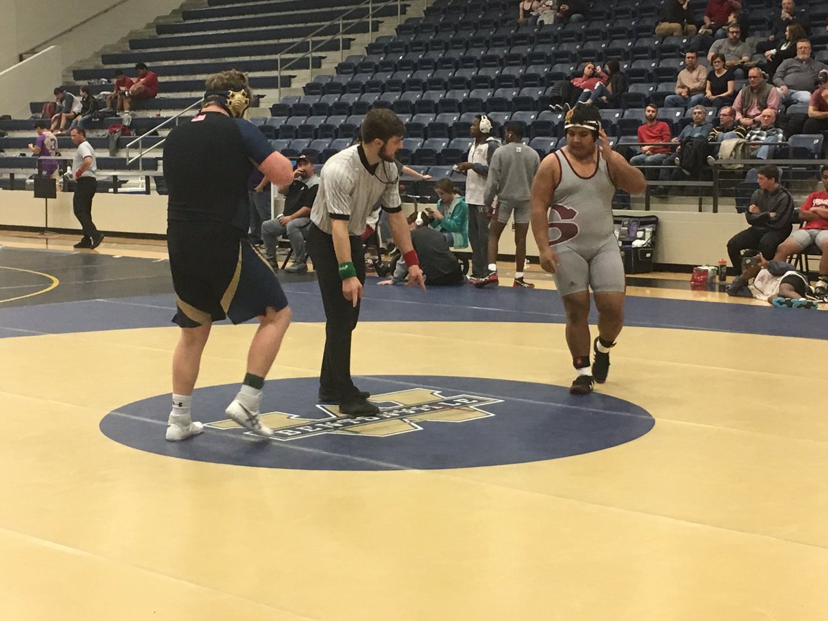 WrestlingShiloh's tweet photo. Can’t wait to see @lkallesen10 compete at State Tournament this weekend. 1st year wrestler to be a better college football player &amp; it is paying off for him &amp; the team with #2 seed. In just 3 months his conditioning, body control, &amp; hip flexibility is ⬆️ weight &amp; fat index is ⬇️ https://t.co/bJRV8lPzQ2