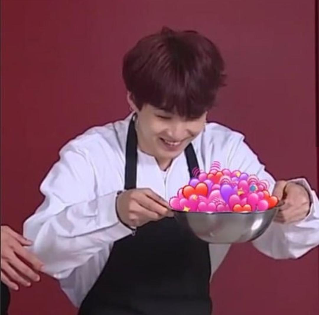 Claudia__x's tweet photo. @BTS_twt https://t.co/6ZdqU6alaI