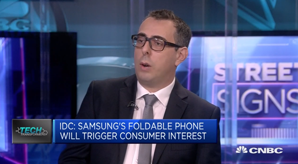fcostaealmeida's tweet image. Wondering about the potential impact of #foldable #smartphones &amp;amp; how to interpret the balance of power between #Huawei, #Samsung &amp;amp; #Apple going forward?
Watch my colleague @fjeronimo explain these trends at @CNBC cnbc.com/video/2019/02/… #mobile #MWC19 #GalaxyFold #Unpacked2019