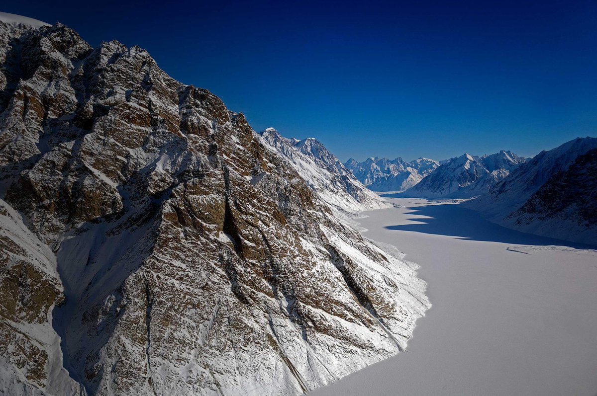 ClimateWed's tweet image. One result of #ClimateChange is d ever-earlier flowering phenology of plants. e.g. earlier flowering of shadbush will no longer b synchronized 2 d spawning of shad &amp;amp; will lose its cultural significance#ClimateChange #LanguageEndangerment #InternationalMotherLanguageDay

Photo: LI