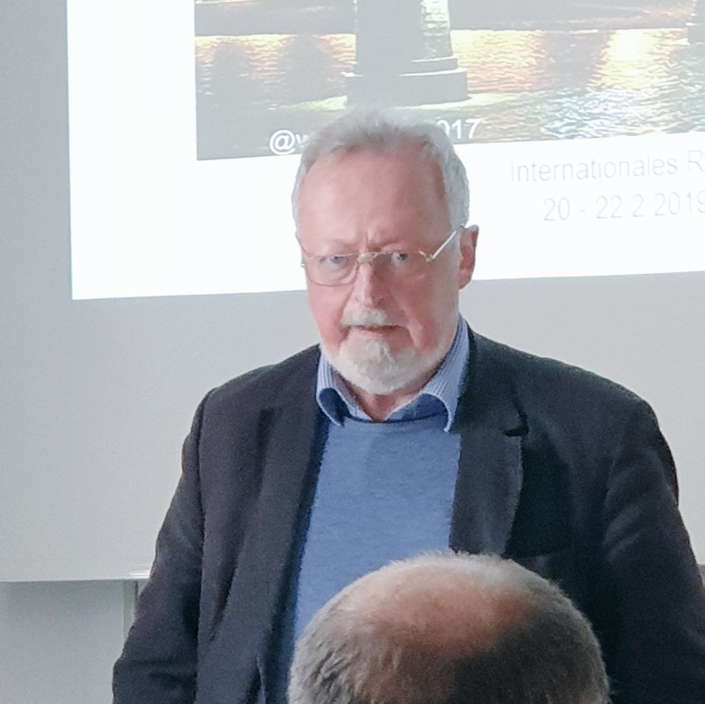 i_speiser's tweet image. Wolfgang Keck stellt basierend auf  langjähriger Erfahrung mit eGovernnment-Projekten ganzheitliche Überlegungen zum eGovernment an. #iris2019