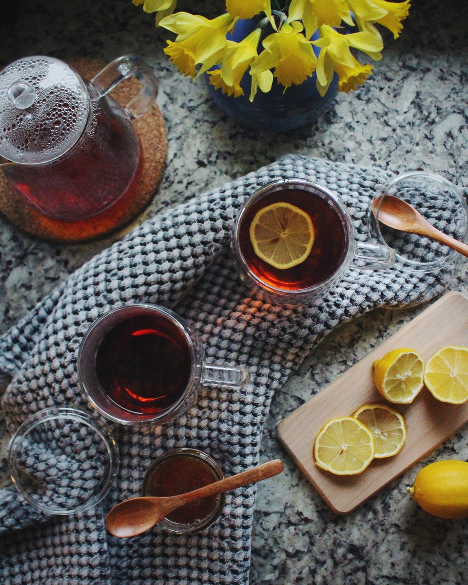 TeaJournal's tweet image. Giveaway 🌿🌿🌿 With early Spring storms rolling through all week, we've been combating the cold and dreariness with nonstop tea and tea lattes. Giving away a set of these beautiful glass mugs from @trinsonlife over on Instagram today ➡️ instagram.com/p/BuJV_yGg6Vu/…