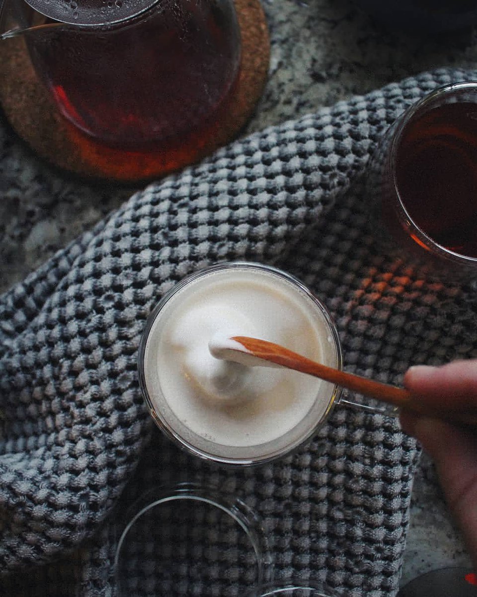 TeaJournal's tweet image. Giveaway 🌿🌿🌿 With early Spring storms rolling through all week, we've been combating the cold and dreariness with nonstop tea and tea lattes. Giving away a set of these beautiful glass mugs from @trinsonlife over on Instagram today ➡️ instagram.com/p/BuJV_yGg6Vu/…