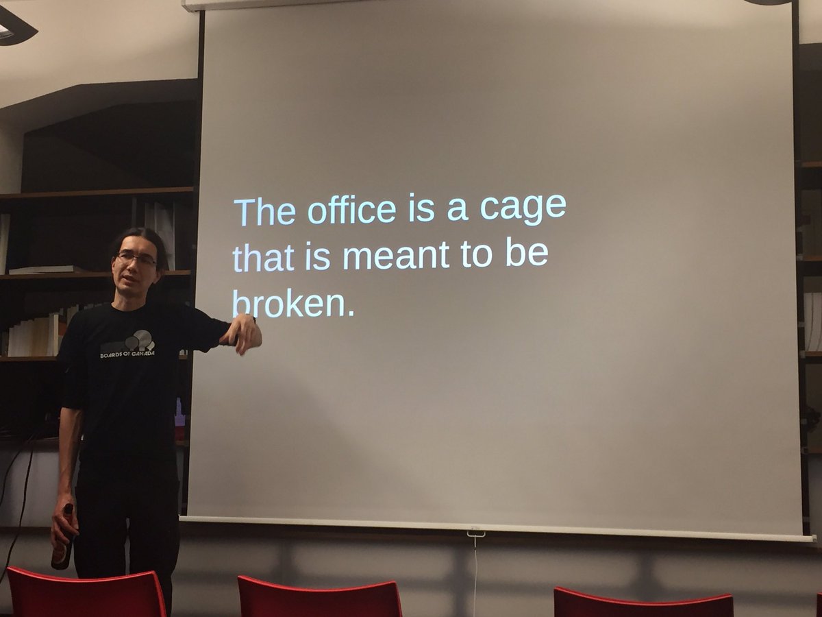 KathiSlz's tweet image. Weiter geht es mit @nomaster und seinem Talk „Perimeter Security - what is it and why isn&apos;t it enough?“ #Security #TrustInTechCGN