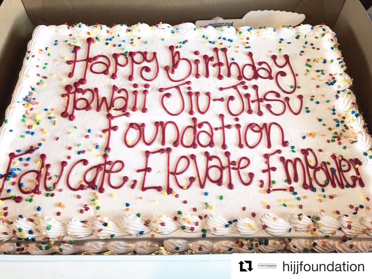 HawaiiJiujitsu's tweet photo. Happy birthday Hawaii JiuJitsu Foundation. https://t.co/ZueUaX3sUb