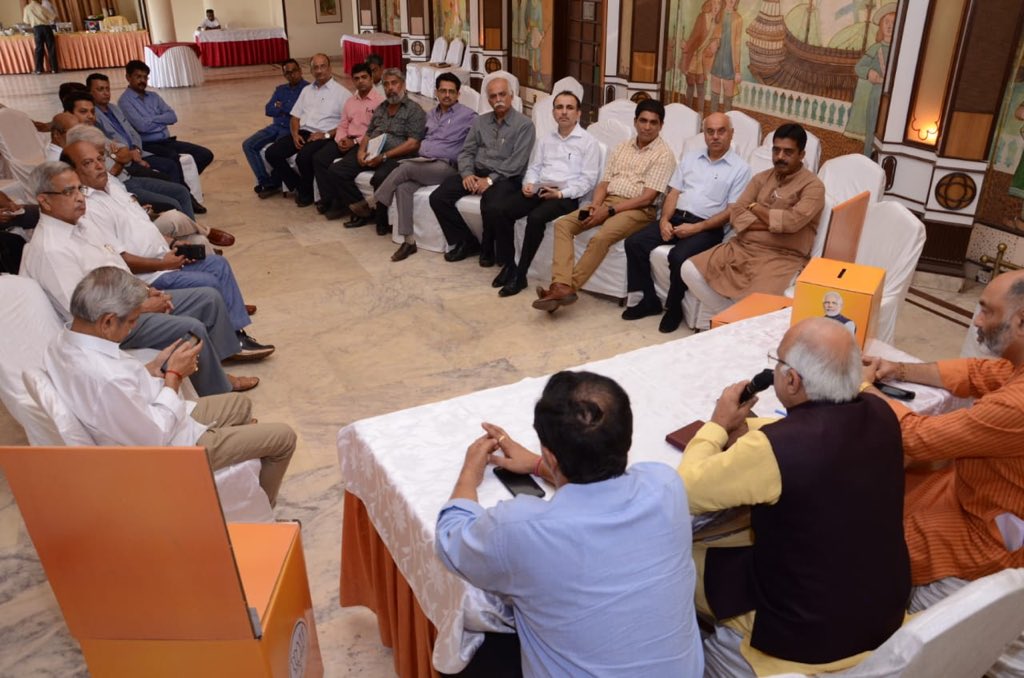 GDhond's tweet photo. Was the Convenor of BJP’s interactive meeting with Goa’s Tourism Industry Stalwarts with Dr Vinay Sahastrabudde MP, President ICCR &amp; member of BJP’s THINK TANK at Hotel MANDOVI, PANAJI. Very fruitful discussion &amp; suggestions received from stakeholders of Tourism industry of Goa. https://t.co/e2WW1XdmQo