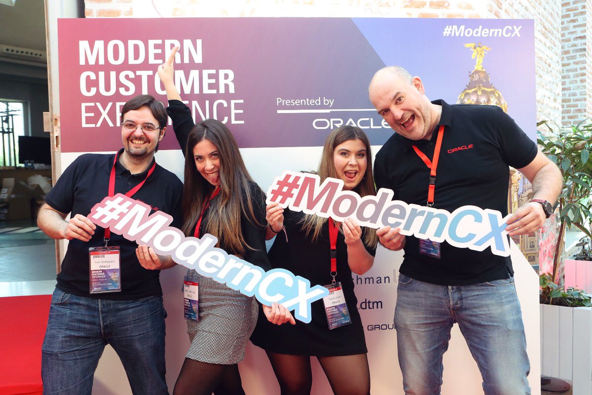 bherenci's tweet photo. We’re ready!!
Are you? ☺️ 

#ModernCX 

@oracle_es 
@Paula_lop20 @wedosmarth https://t.co/pNS6Yrw32M