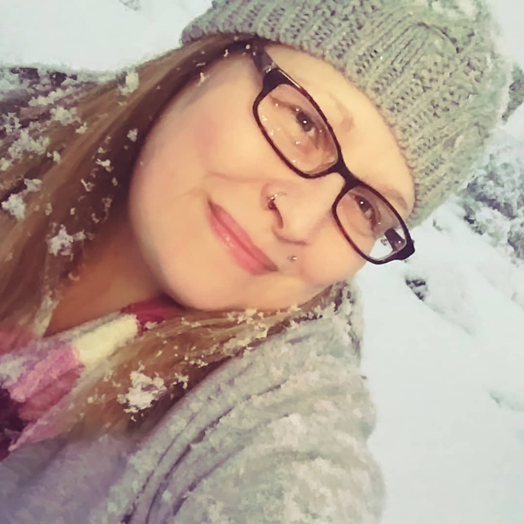 LadyAnnaKasper's tweet photo. It's awesome! #Snow❄⛄☁⛄ 🌌 in #Mohave County #Arizona, in the 🏜 #desert, in the 3rd week of February! #LifeisGood #Snowing #snowfallrecord #snowday2019 #snowday #blessed #blessuswithasnowday #nature #mothernature ❄📷 https://t.co/KgkEnxPToz