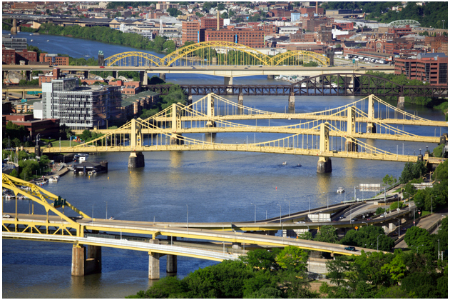 RegencyGlobalPA's tweet photo. Did you know Pittsburgh is home to a record 446 bridges?
#RegencyGlobalTransportation
#Pittsburgh https://t.co/7Q6hNNtwqu