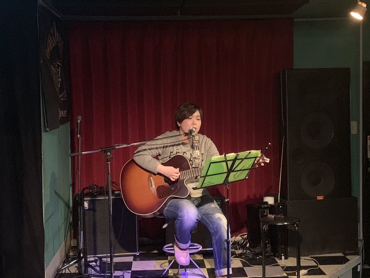 s_johnny_k's tweet photo. 日付跨いじゃいましたが本日ライブでした！！！

めちゃんこに久しぶりのライブ！！緊張すごかったけどやっぱり楽しかった！！
他の演者さんにも刺激受けたのでこれからも頑張ります。

演者さん、スタジオの方々、見に来てくれた方々、みなさんありがとうございました！！ https://t.co/5bMiEaJO4h