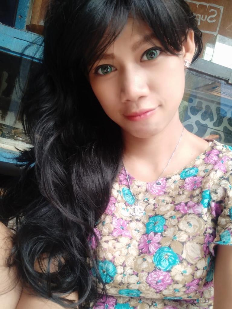 mega_kitty's tweet image. Momoshiii