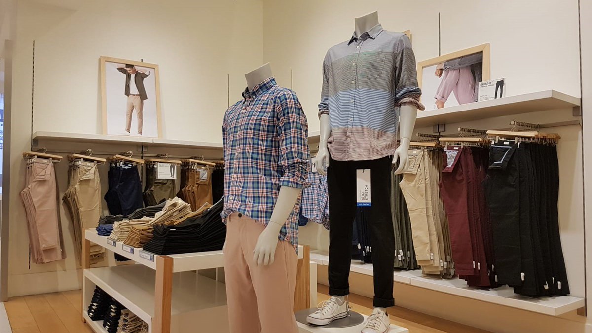 GAP_Uruguay's tweet photo. ¡Los pantalones de Gap combinan con todo! ¿Cuál elegís hoy? #GapMen https://t.co/Ny3VMncSwC