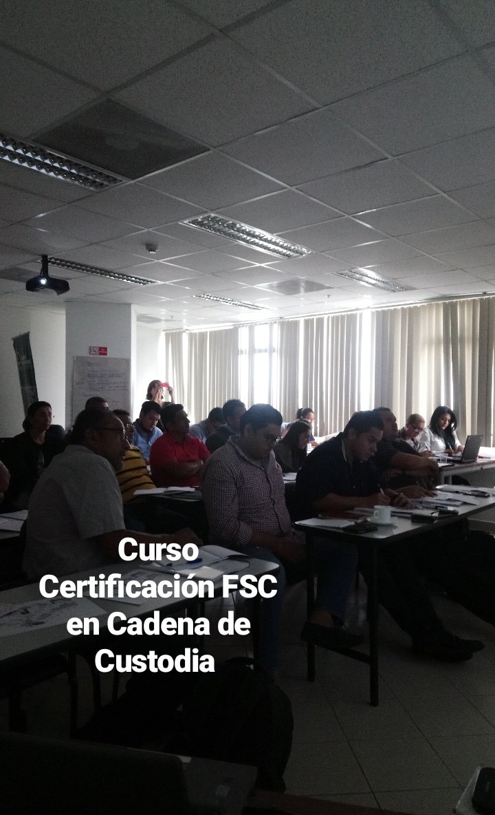 FSCEcuador's tweet photo. Comenzamos el Curso Certificación FSC en Cadena de Custodia. Una introducción a la interpretación del Estandar FSC #BosquesParaTodosParaSiempre
#ELIGEFSC
#FSCEcuador https://t.co/BIEqn4eTOQ