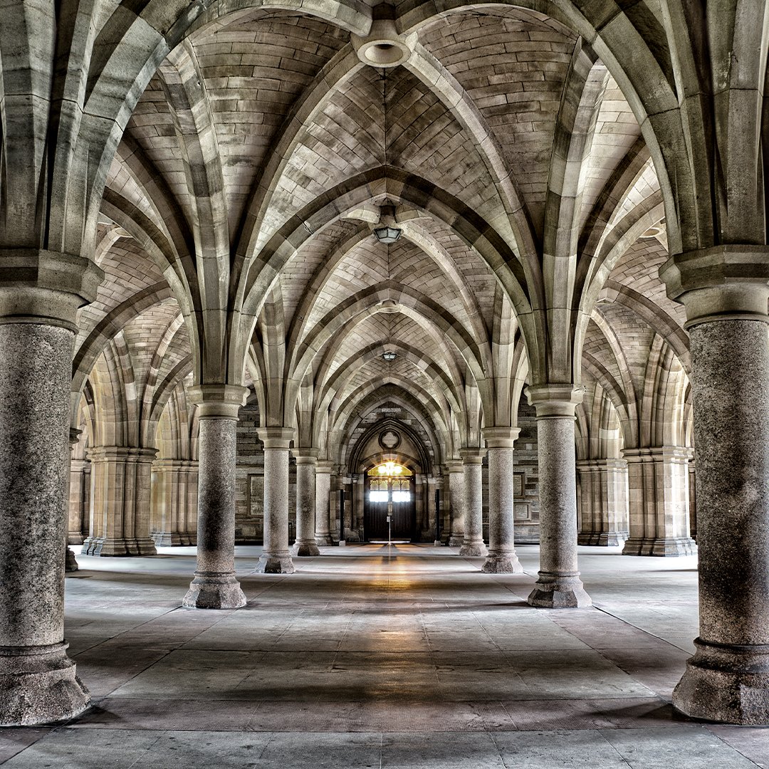 DigitalGoja's tweet image. COMPOSITION TIP #symmetryphotography Symmetrical places/subjects with a strong point of interest are perfect for a centered composition
  #Compositiontip 
#Camera 
#Lens 
#Accessories 
#DigitalGoja