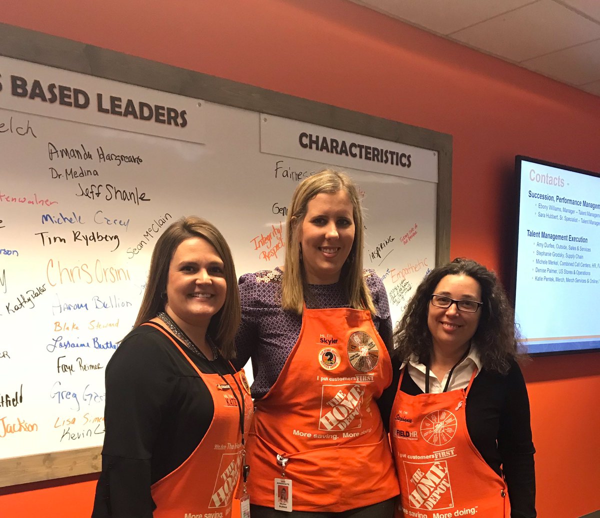 SkylerAnsley's tweet image. My awesome teammates @KatiePentek and @stephgrodsky rocked it this morning teaching about Talent Planning! #HRFUNdamentals