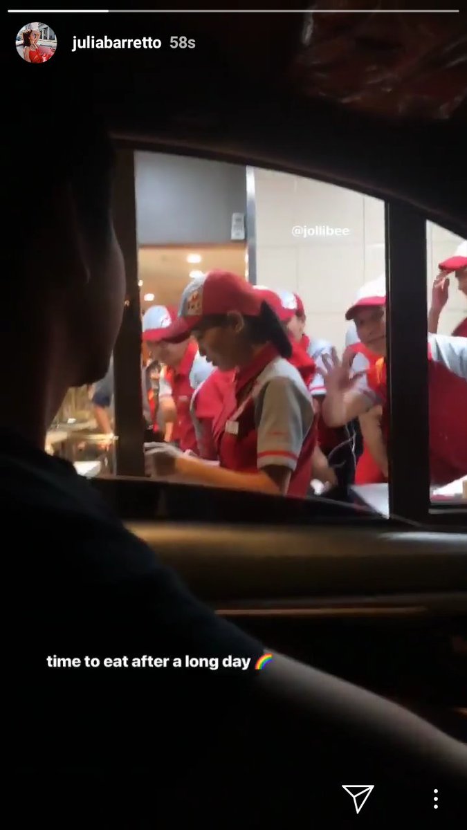 siRashellto's tweet photo. Hmmmmm 💚💚💚💚
jollibee date with baba @iamjoshuagarcia @BarrettoJulia
#babatime https://t.co/gsFk0ZcM8Q
