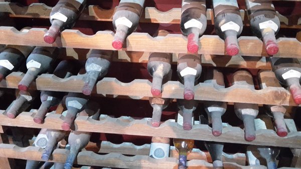 ViaCialdini's tweet photo. #wine #tasting . #Vino che racconta il #territorio e la #storia della Famiglia #Rizzardi @RizzardiEstates https://t.co/JwoQAU9cuh https://t.co/uckNC65N2H