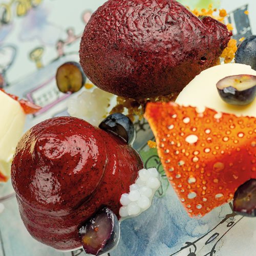 RMC_Books's tweet image. Channel your inner Roald Dahl. Violet Beauregarde. #verveine #davidwyke #theelectriceye shar.es/amaiyF