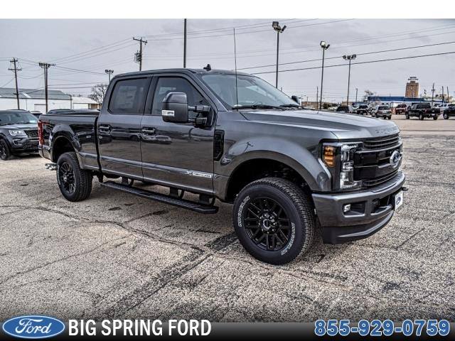 BigSpringFord's tweet photo. Our amazing 2019 #Ford #F250 #Lariat Crew Cab 4X4 looks amazing in #Magnetic! Powered by a TurboCharged 6.7 Liter PowerStroke Diesel V8 that offers an impressive 925lb-ft of torque and 450hp. Details: https://t.co/ndXH2whDPQ https://t.co/dUk2mszbSp