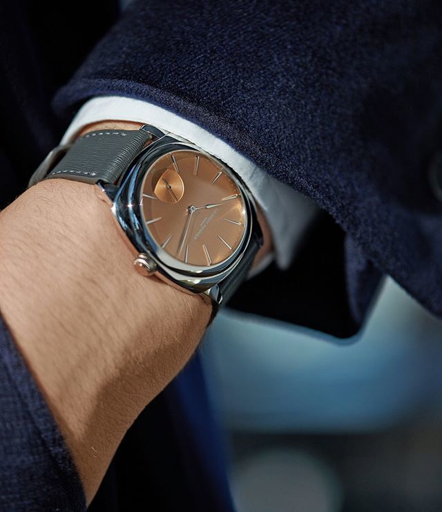 A_Collected_man's tweet photo. Our salmon-dial @laurent_ferrier Galet Square Micro-rotors in steel, on the wrist. Available now as a full set.⁣
⁣
#laurentferrier#microrotor#galetsquare #salmondial #pinkdial #horology #uhren #montres #orologi #watchporn #watchgeek #watchnerd #womw … https://t.co/52qGFRzEWR https://t.co/eOGooFM93y