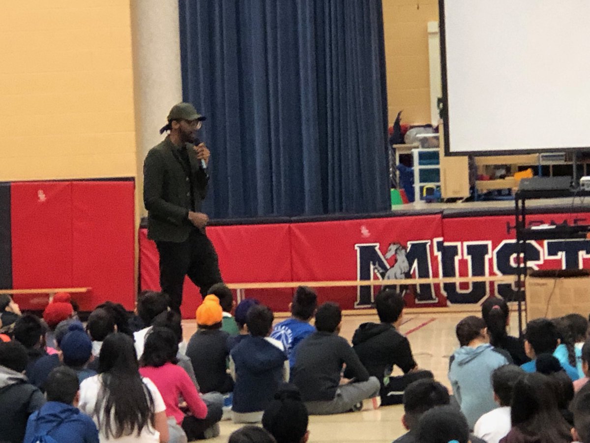 Thank you ⁦<a href="/J_Veira/">Jordon Veira</a>⁩ for your inspiration! Celebrating African Heritage with you is always an uplifting experience for ⁦<a href="/MountRoyalPS/">Mount Royal P.S.</a>⁩ ! #werisetogether