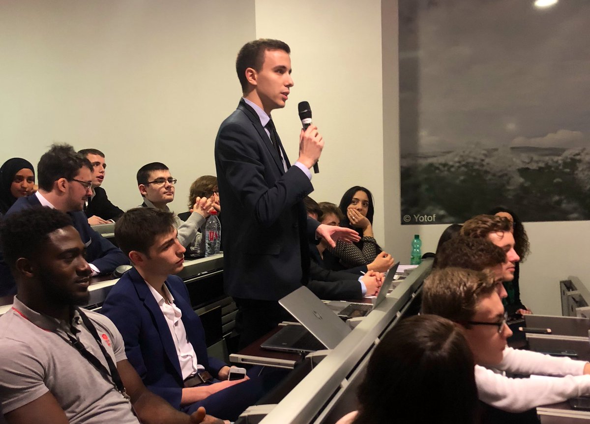 Oui les jeunes ont toute leur place dans le #GrandDebat ! Éducation, formation, apprentissage, écologie, citoyenneté, ils ont des choses à dire et des propositions à faire ! Merci <a href="/PToulmet/">Patrick Toulmet</a> et tous les participants pour ces riches échanges !