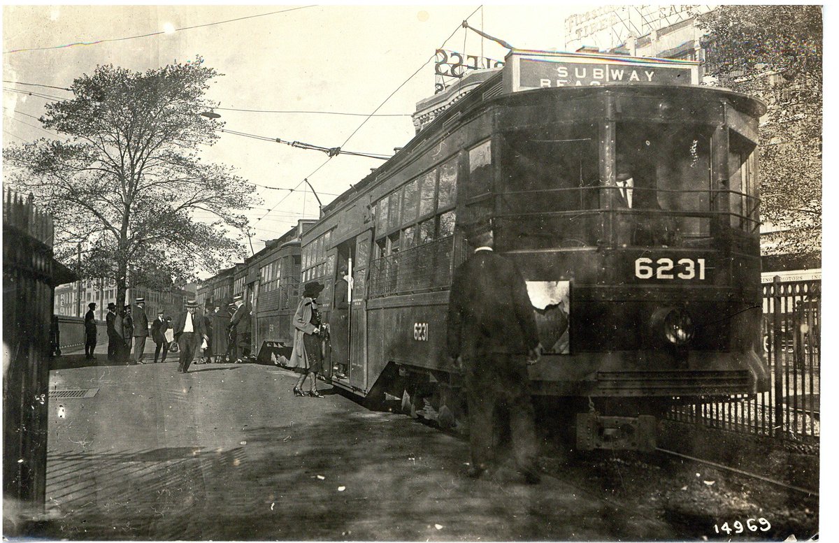 We have a new #mysteryphoto for you! Can you tell us when and where this photo was taken?  <a href="/universalhub/">Adam Gaffin</a>