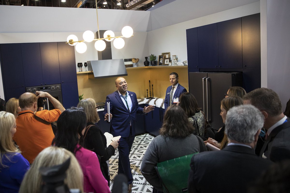 GEAppliancesCo's tweet image. An appliance line that has stopping power on the floor. Come by Booth C5819 and see the new Café appliances collection. #DistinctbyDesign