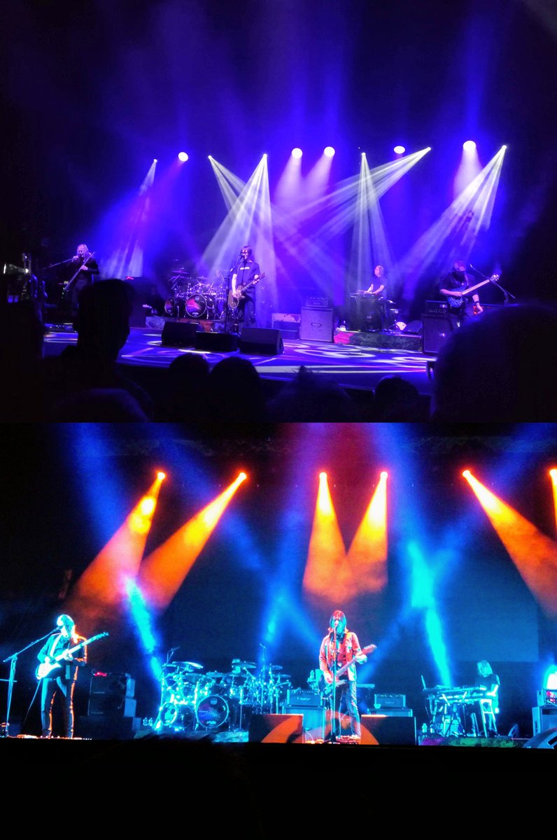 20th February 2019 vs 20th February 2018.
Same city. Same venue. Same magnificence.
And by all means, the same old admiration.
Thank you <a href="/StevenWilsonHQ/">Steven Wilson</a> for the 4 splendid concerts I was able experience during this tour(including my favourite <a href="/RoyalAlbertHall/">Royal Albert Hall</a>).
#ToTheBone