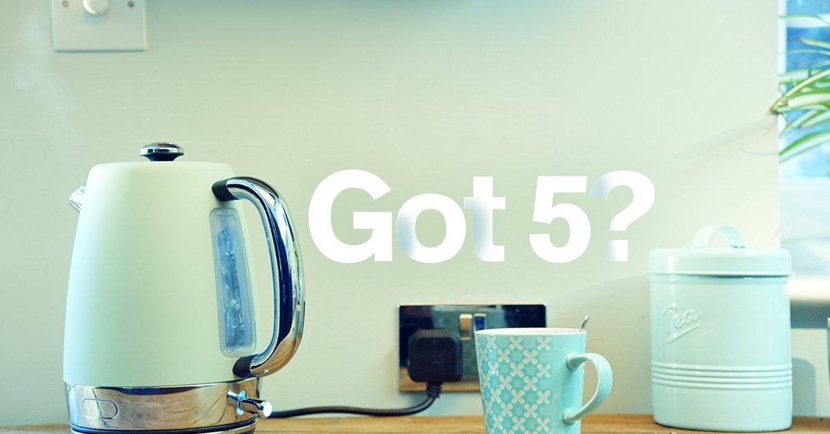 YourVote_UK's tweet photo. Got 5 while the kettle boils for your afternoon cup of tea? ☕️
5 minutes and your National Insurance number are all you need to register to vote in the #LocalElections on 2 May. https://t.co/72kpXGFTMS https://t.co/xG0zC5Vwyc