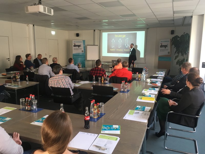 In 180 Minuten schlank und effektiv in der Druckindustrie - 30 Teilnehmer beim After-Workshop Prozessoptimierung des dmpi-bw.de und #pxm_s in Stuttgart