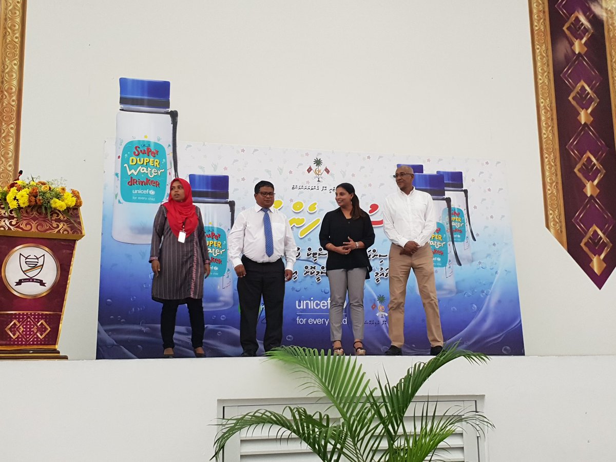 Yasriph's tweet photo. We are grateful for @UNICEF @EducationMV @EnvGovMv for introducing Super Duper Water Bottles in Addu. @aisthly @DrHussainHassan #StopPlasticPollution #savereefs https://t.co/l4a7LedgZx
