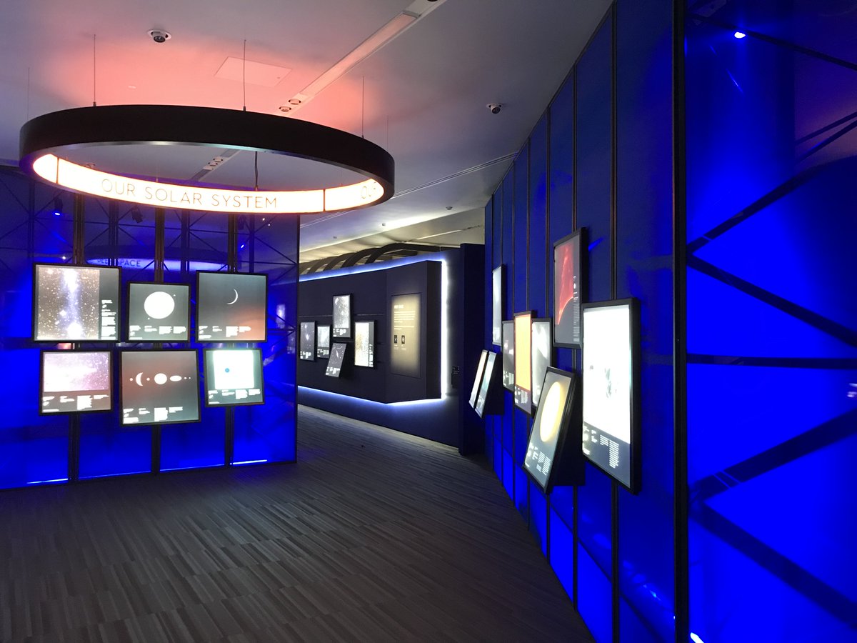 systemsxl's tweet photo. Towards the end of last year we supplied and installed Mero M6 spaceframe walls for the stunning #astrophoto2018 exhibition at the National Maritime Museum London: https://t.co/TE1Ka181RM. Here is a shot of the finished displays...You have until May 2019 to see them in person! https://t.co/3JUQS685dx