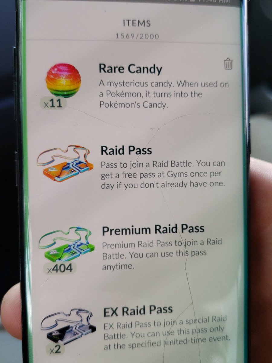 HenryHessing's tweet photo. @daxthemoon @PokemonGoApp My friend has a decent amount https://t.co/E9RuOdrNuN
