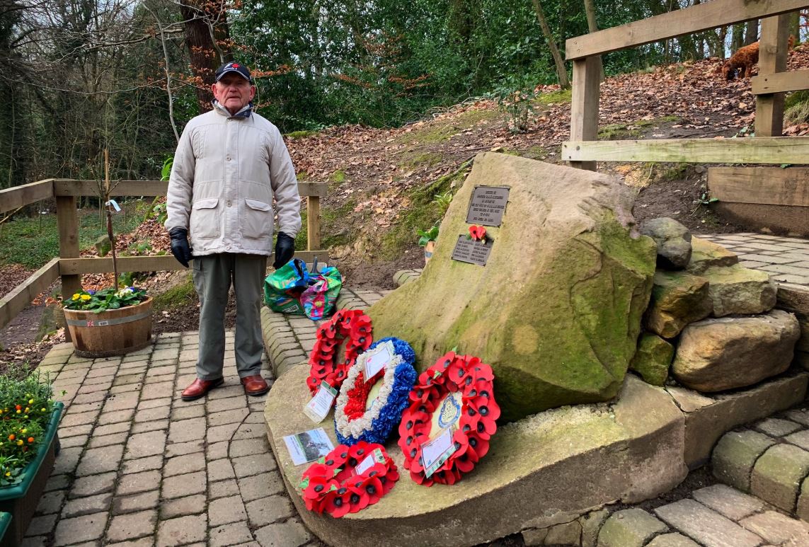 BBCLookNorth's tweet photo. Heading to Endcliffe park tomorrow? Don't drive! Bus services will drop people off at the park gates, with free travel for members of the armed forces and veterans with valid ID cards.

Read more: https://t.co/j5Kt5FR7fp 

#TonyGotAFlypast #RememberTheTen @BBCBreakfast https://t.co/O0cOFmTZPO