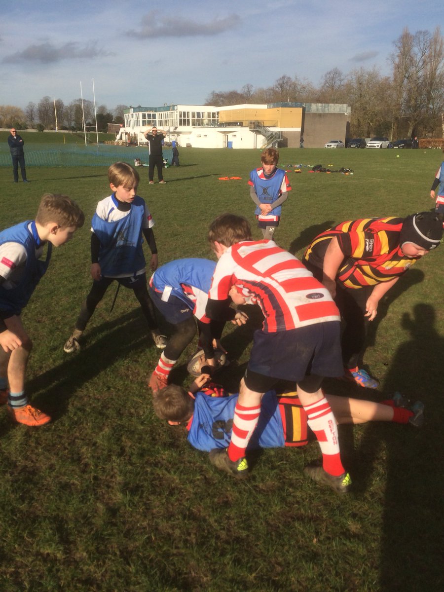 SaleSharksFdn's tweet photo. Day 1 of @SaleSharksRugby Camp @WarringtonRUFC
Finishing the day with #DefensiveWarrior Games
🔵Game Zone ✅
🔵Touch Tackle ✅
🔵Ruck Touch ✅
#DevelopingTheSharksDNA https://t.co/Os5OwmeAzu