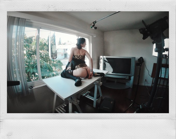 We gave the neighbors a great show #peakaboo #showandtell #setlife #adult #adultmodel #porn #xxx    <a href="/tag/peakaboo"class="tags">#peakaboo</a><a href="/tag/showandtell"class="tags">#showandtell</a><a href="/tag/porn"class="tags"><span>#porn</span></a><a href="/tag/setlife"class="tags"><span>#setlife</span></a><a href="/tag/adultmodel"class="tags"><span>#adultmodel</span></a><a href="/tag/adult"class="tags"><span>#adult</span></a><a href="/tag/xxx"class="tags"><span>#xxx</span></a>