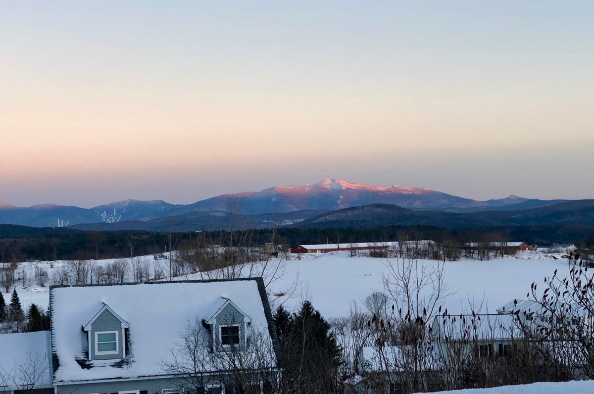 wonder777's tweet photo. Mt. Mansfield from Fairfax #vt #btv #govermont #welovevermont #naturalvermont #VTpixels #vermont_igers #vermontshots #Vermontbyvermonters #Vermontlife #Vermontmade #Vermontbeer #Vermontart #Vermonter #Vermontlove #Vermontsfinest #Vermontphotographer #Vermontphotography https://t.co/jlQh4UE4zp