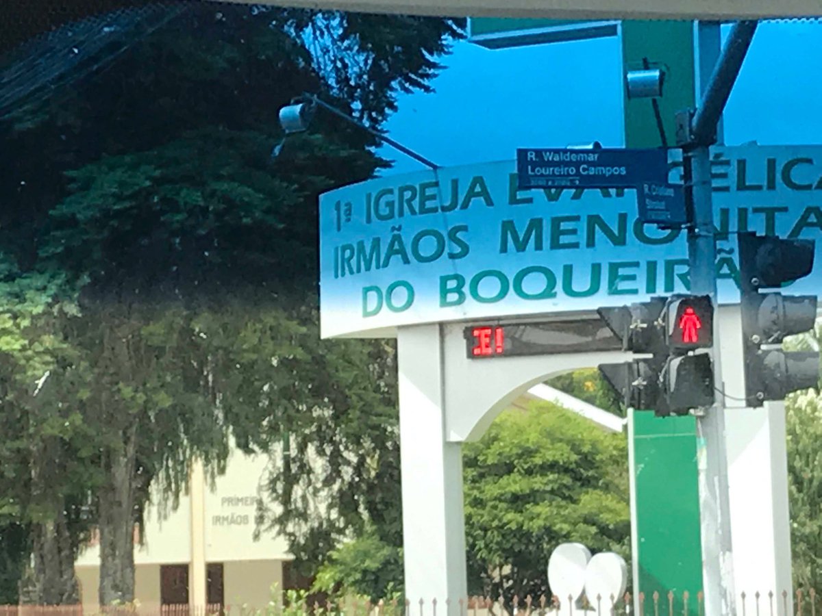 PrezRob's tweet photo. This is an EMC church in Curitiba. Evangelical Mennonite Church. ⁦@SBCCanada⁩  ⁦@em_conference⁩ https://t.co/fNKne1wzcl