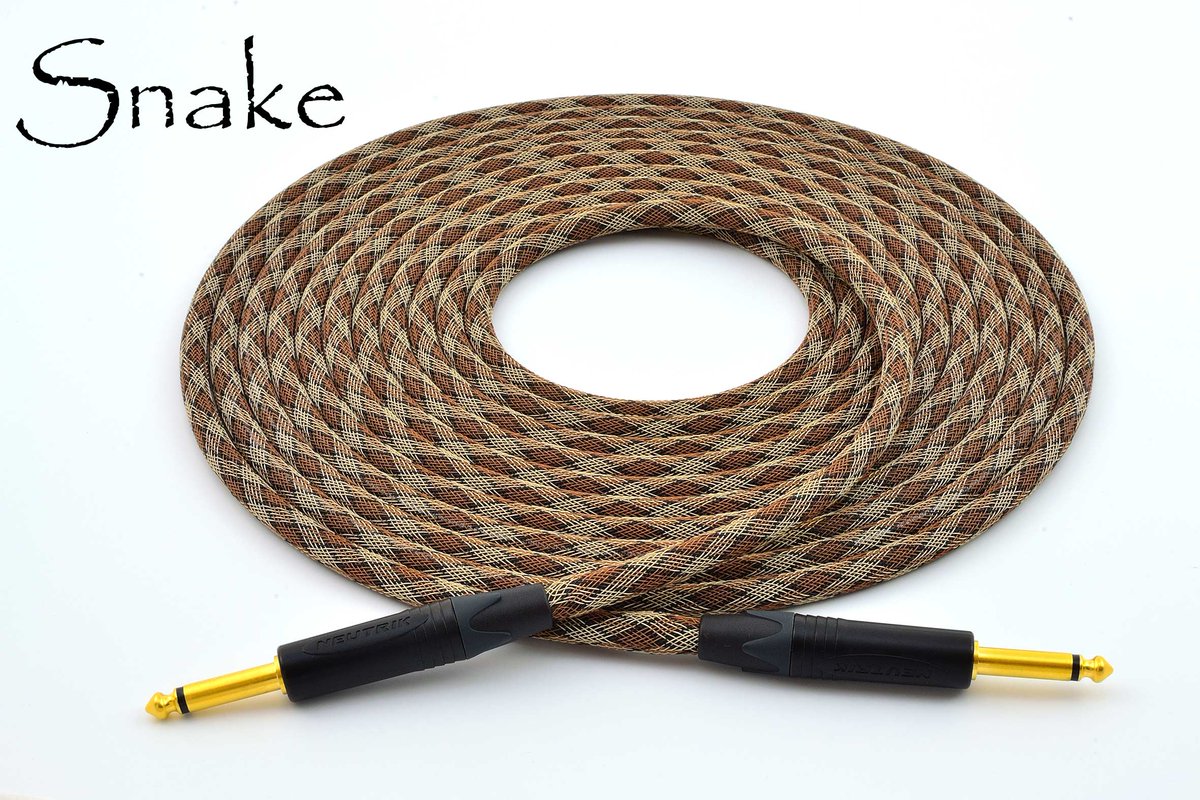 UroCables's tweet photo. Packs de cables, tanto de instrumentos como patch de efectos. Al comprarlos ahorrarás entre el 25 y el 35% de su precio. Una solución más económica y muy útil. Disponible en la sección con el mismo nombre de nuestra web https://t.co/Z6egiNGz6A https://t.co/lP0DY9POQq
