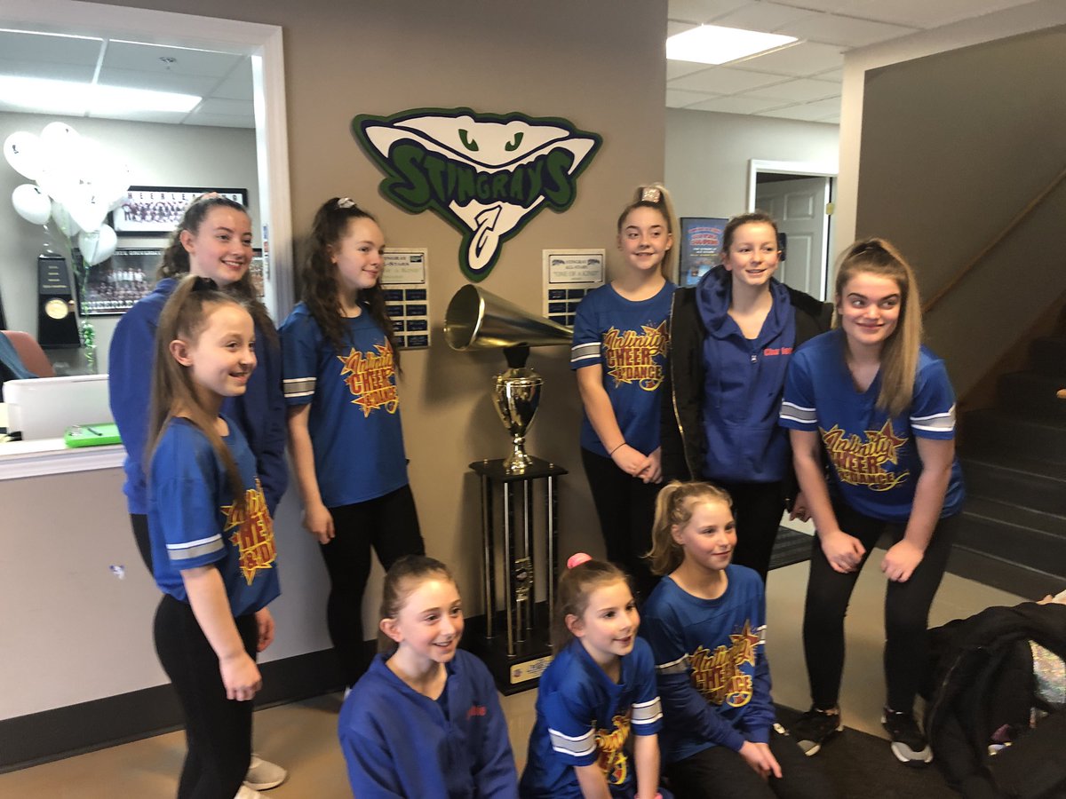 CheerTravel's tweet image. The girls are here, and ready to go! 🎀🎀@LetsGoRays