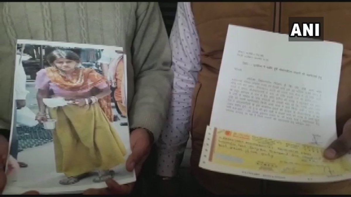 Ajmer: Around Rs 6.6 lakh worth savings of a lady beggar, who passed away last year, was donated for families of CRPF soldiers who lost their lives in Pulwama attack. Her guardian handed a bank draft of the amount to the district collector. #Rajasthan