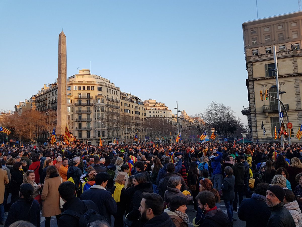 Desde <a href="/NucelarRoures/">Central Nucelar Roures</a> diem #judiciFARSA #PUTAESPANYA