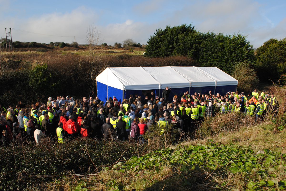 UnaStIves's tweet photo. What a europhic day it has been here at Una St Ives with @BBC @DIYSOS. The sun appeared, the community cheered and the deserving family of this big build have a stunning new home. Thank you to everyone involved @MrNickKnowles @CushionCrisis @Bonjourmillar 👍
#UnaStIves #DIYSOS https://t.co/RixIjx2hhD