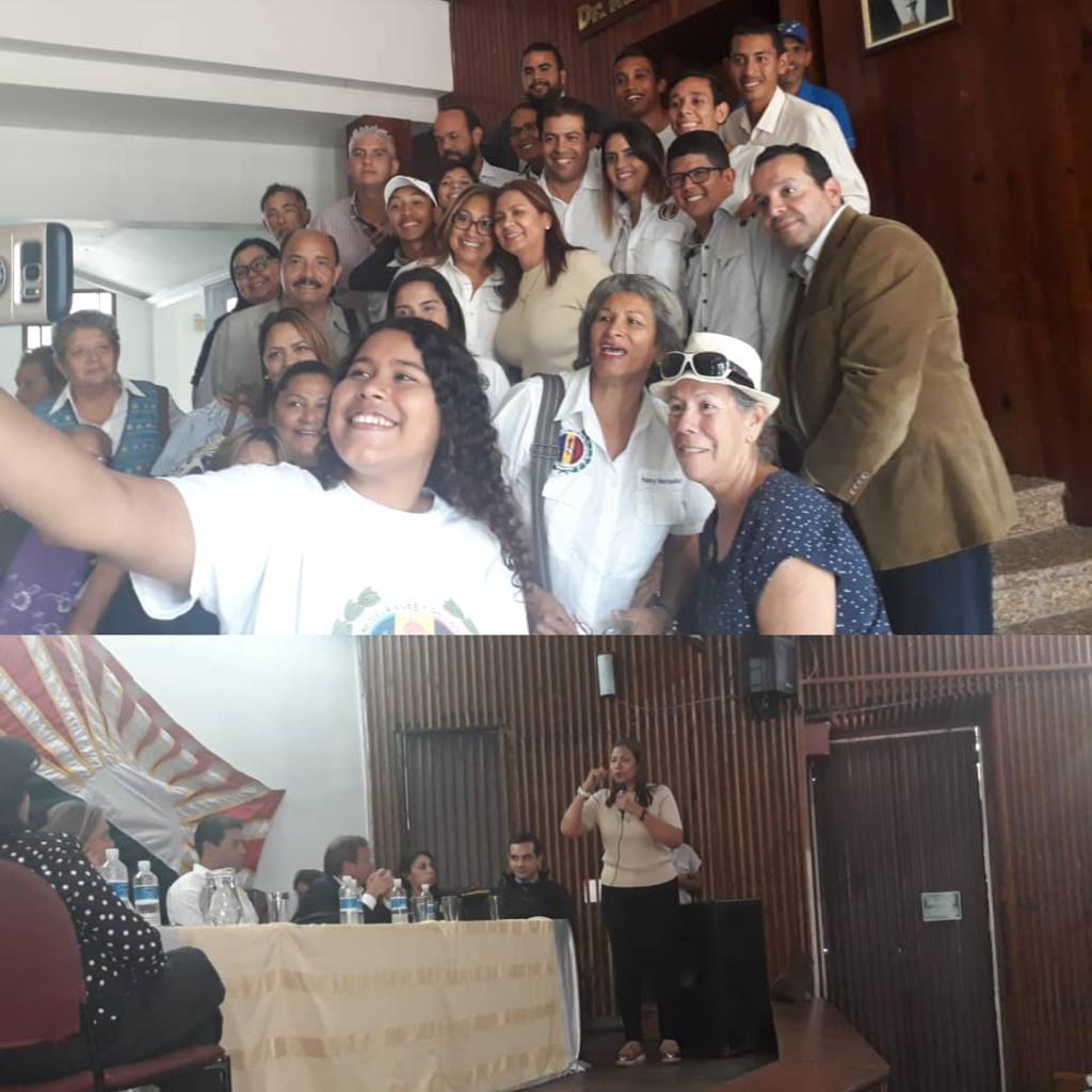 <a href="/profytecad/">PROFYTEC AD</a> <a href="/abetancourts/">Alberto Betancourt</a> por Toda Venezuela : En Barquisimeto con Diputados <a href="/AsambleaVE/">Asamblea Nacional</a> <a href="/adennisf/">Dennis Fernández</a> <a href="/Milagroseulate/">Milagros Sánchez Eulate</a> <a href="/robertalcalasu/">Robert Alcalá</a> <a href="/JuanPGuanipa/">Juan Pablo Guanipa</a> <a href="/DipMarquina/">Alfonso Marquina</a> de la Comision Justicia y Paz  <a href="/AD_Lara/">Acción Democrática</a>  <a href="/SobellaMejias/">Sobella Mejías</a> <a href="/democratalom/">Luis Obregón</a> <a href="/profytec_adlara/">Prof Y Tec AD Lara</a> . #AyudaHumanitaria . UnidAD.