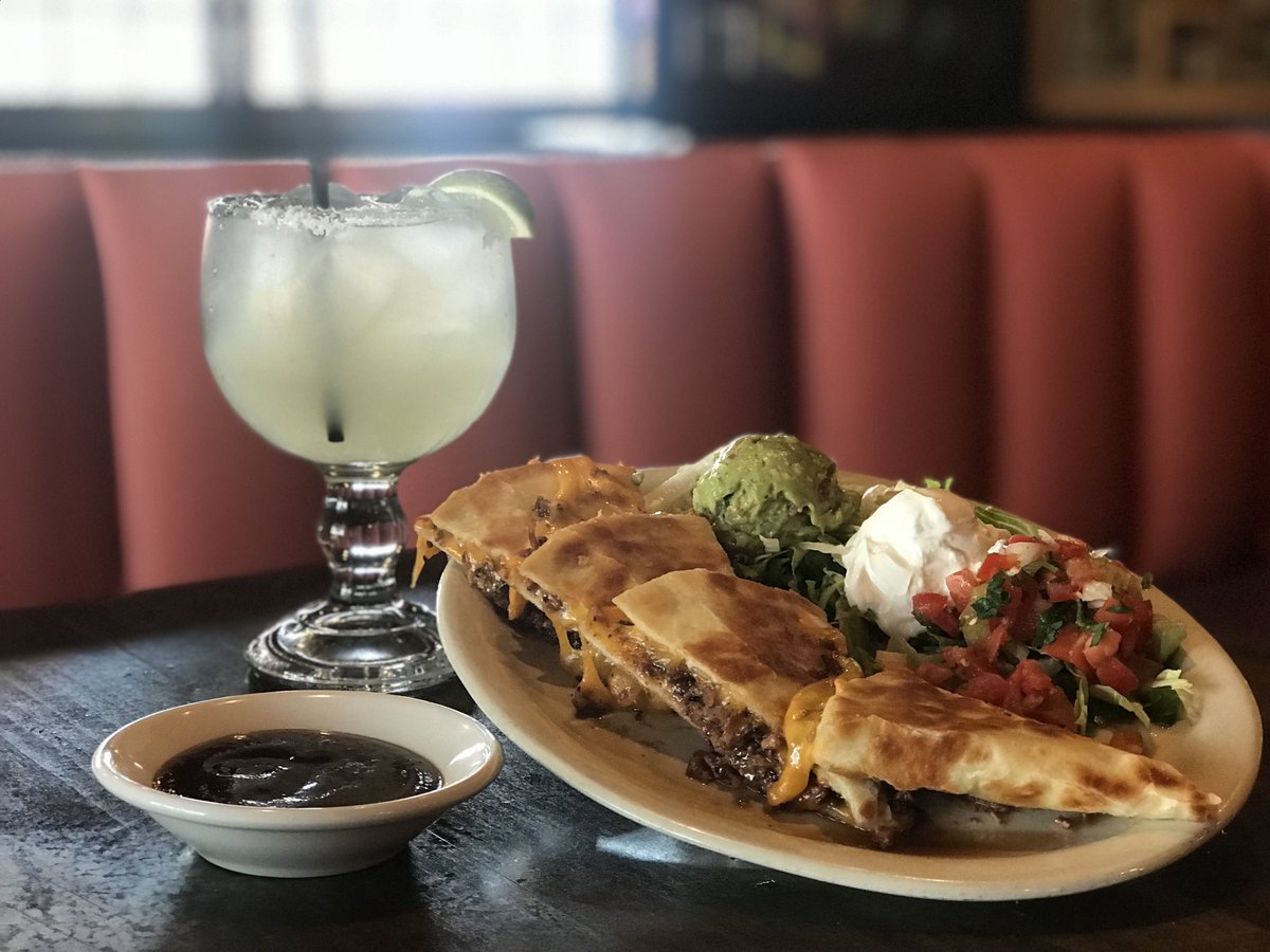 The best blend of Tex and Mex. Brisket Quesadillas! 
Serving Quesadillas and some excellent Lunch Specials today!