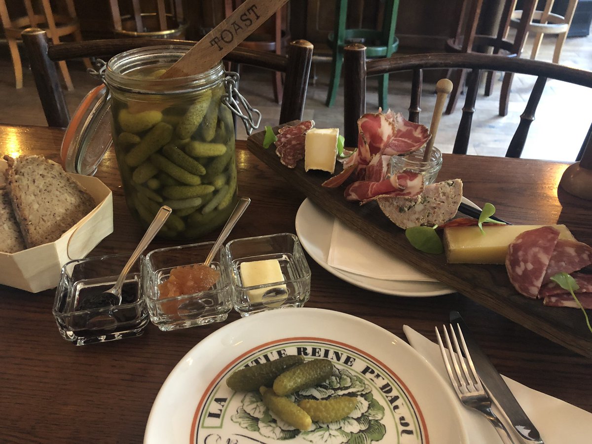 Thank you @Lescargot_Edin Blanc for the excellent charcuterie and cheese, and also for understanding the extent of my cornichons needs so well. I hope I left some for your other customers!